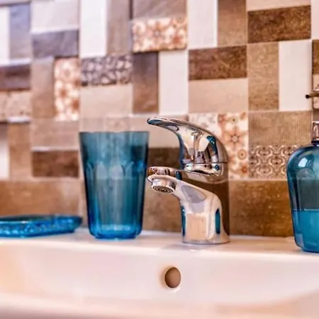 Manooy 2 Daire Navodari