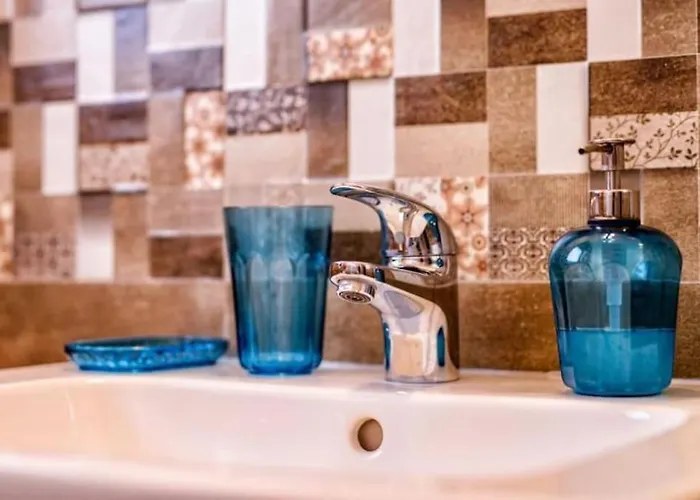 Manooy 2 公寓 那沃达利